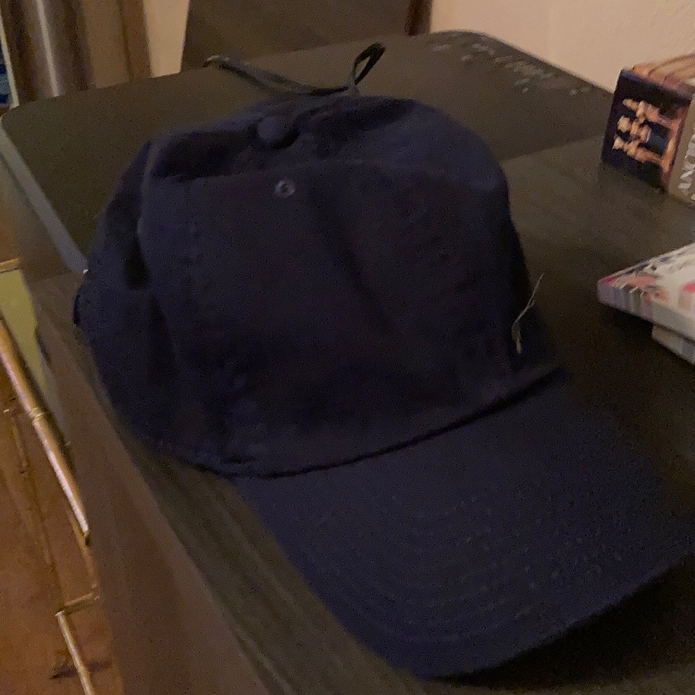 Nike hat - Picture 5 of 6